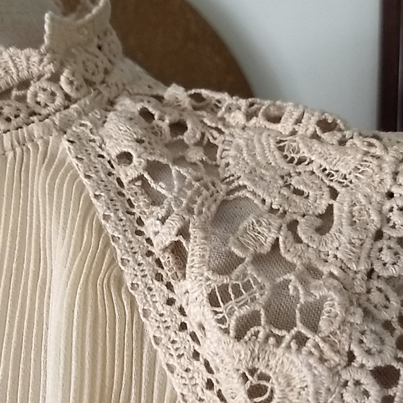 Zara Top - Picture 5 of 7